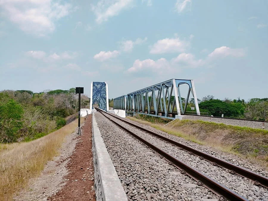 Jembatan Kereta Api Mbeling - Yogyaku-tercinta