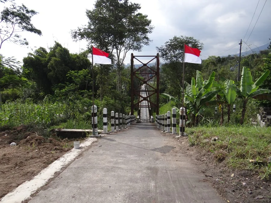 Jembatan Gantung Krinjing