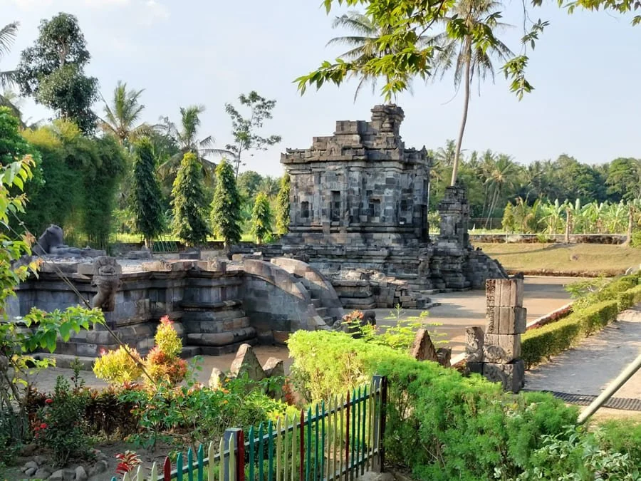 Candi Ngawen - Yogyaku-tercinta